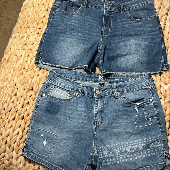 2 for price of one pair .Denim shorts. Price is for both pair together. - Picture 1 of 5